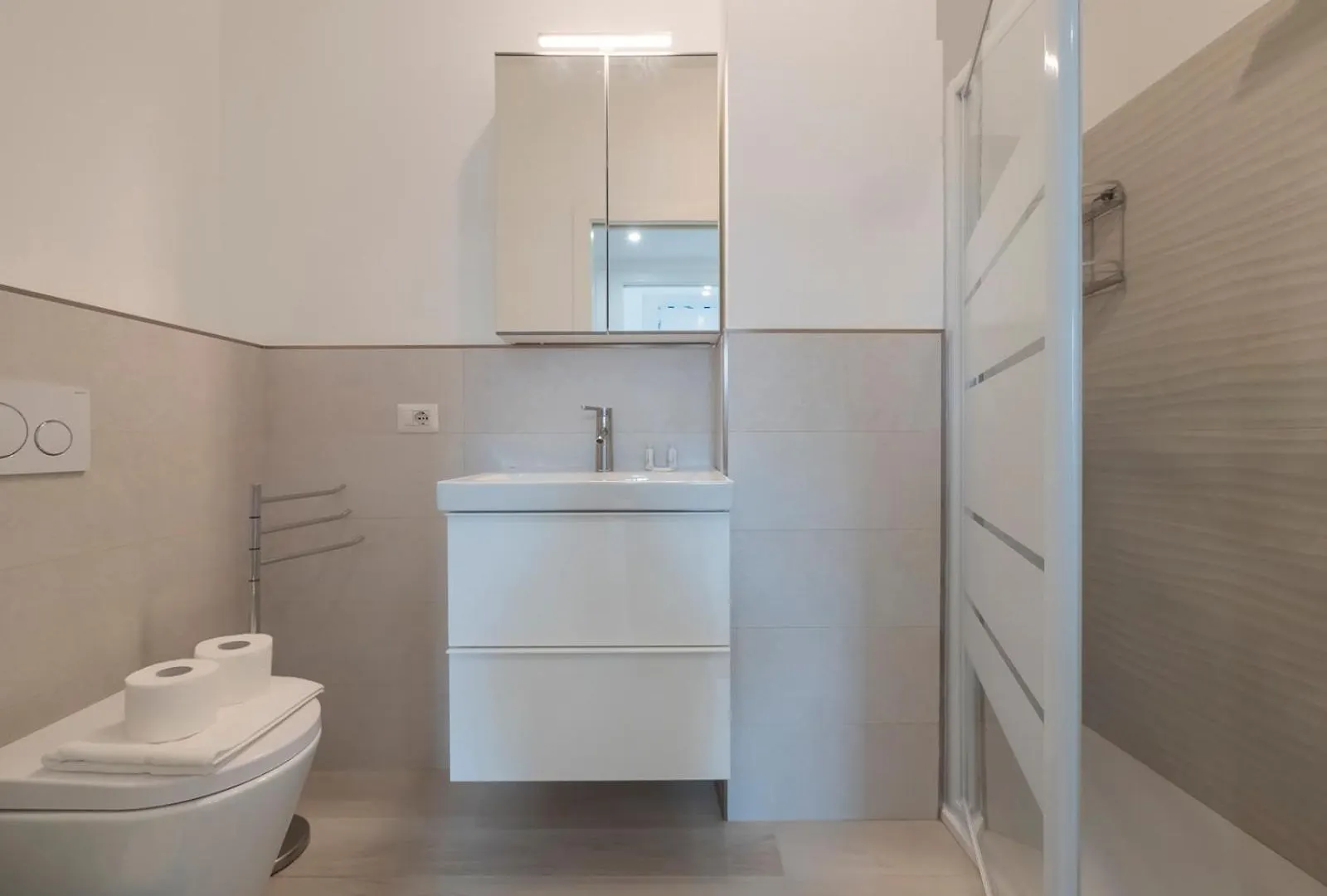 Ihost Flat - Giambellino 131-2 Apartment Milan